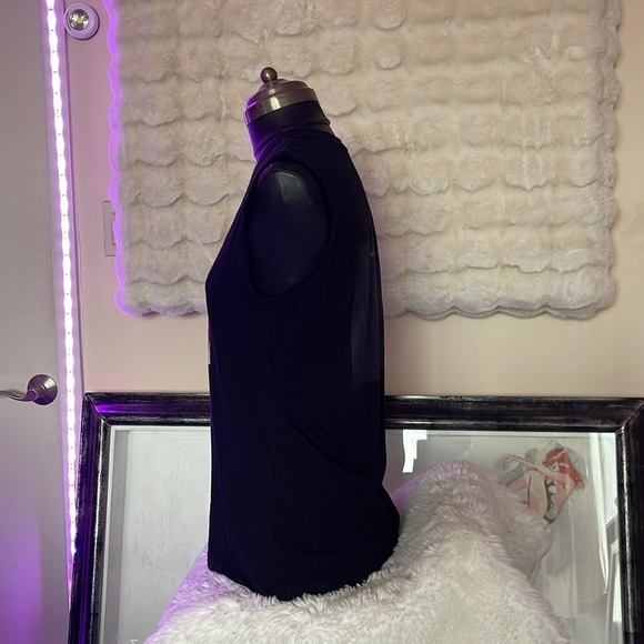 HANDCRAFTED My own t shirt design and personal logo of a photography i took - Picture 3 of 5